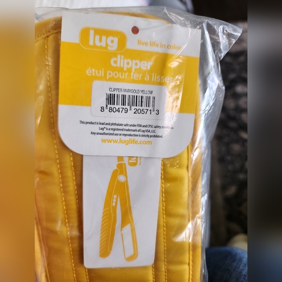 Lug Yellow Clipper Flat Iron Case - Picture 1 of 4